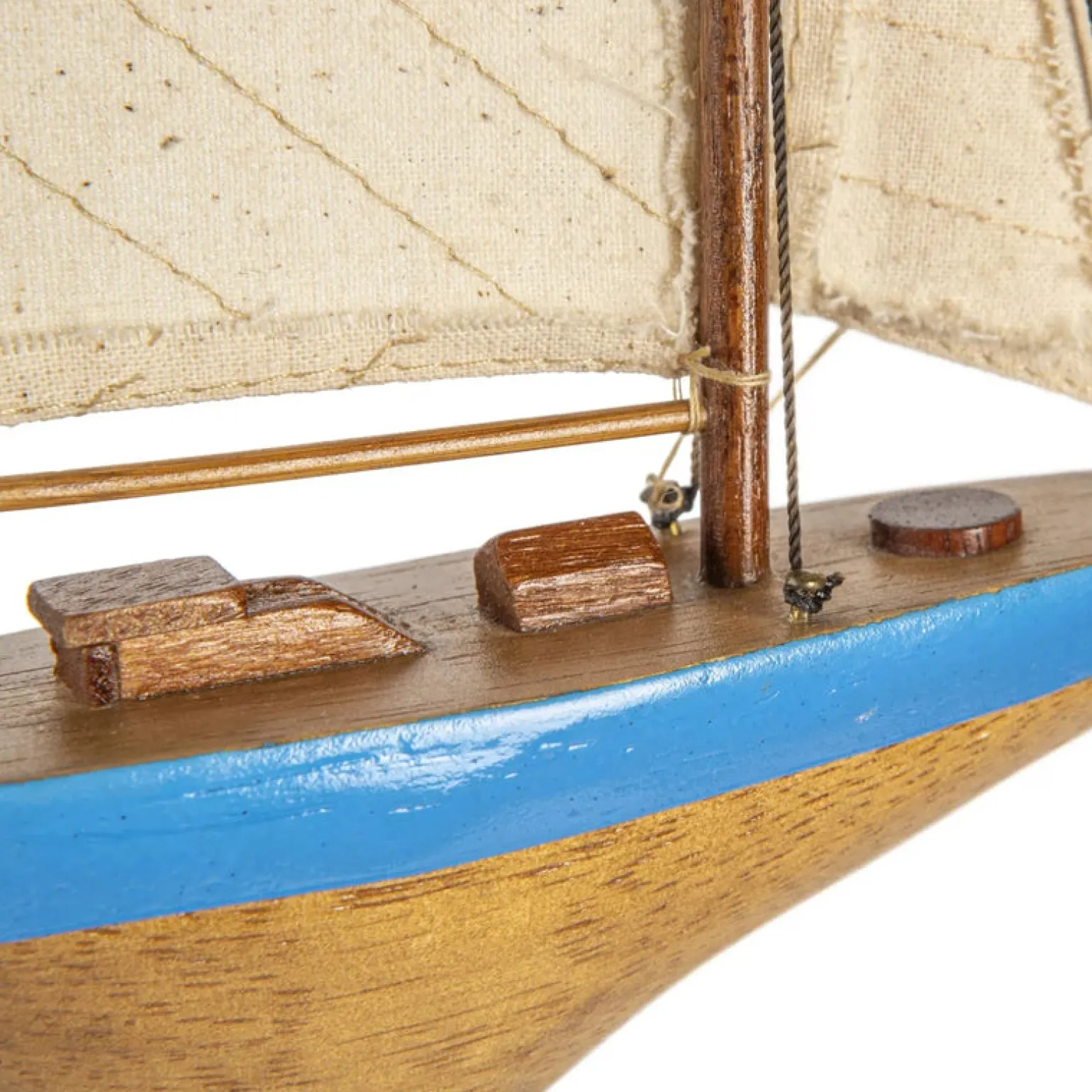 Authentic Models - A-Cup Yatch Mobile