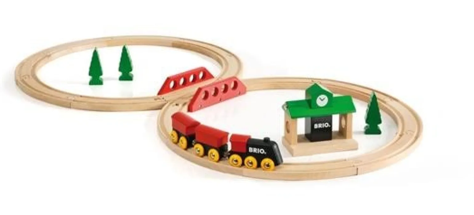 Brio - Classic Figure 8 Train Set