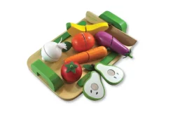 Discoveroo Wooden Fruit And Vegetable Cutting Set