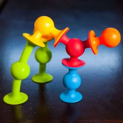 Fat Brain Toys - Squigz Starter Set