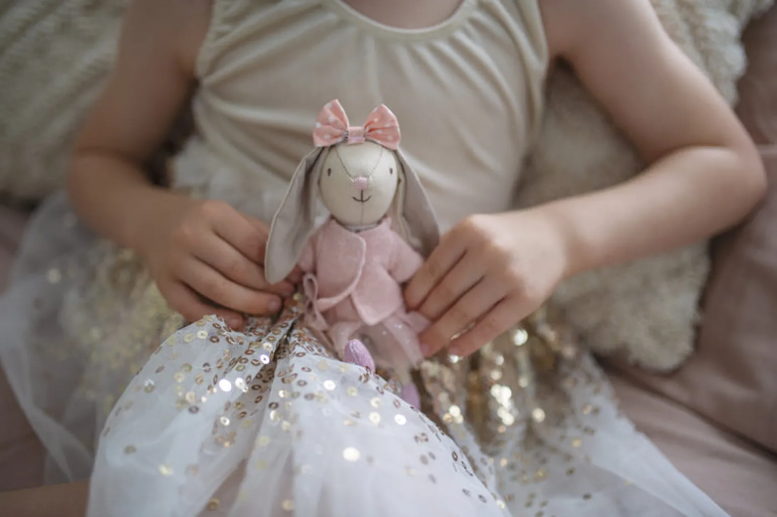 Great Pretenders - Mini Doll Clover The Bunny