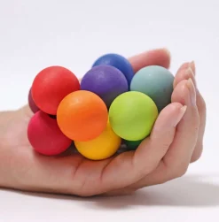Grimms - Wooden Beads Grasper, Rainbow