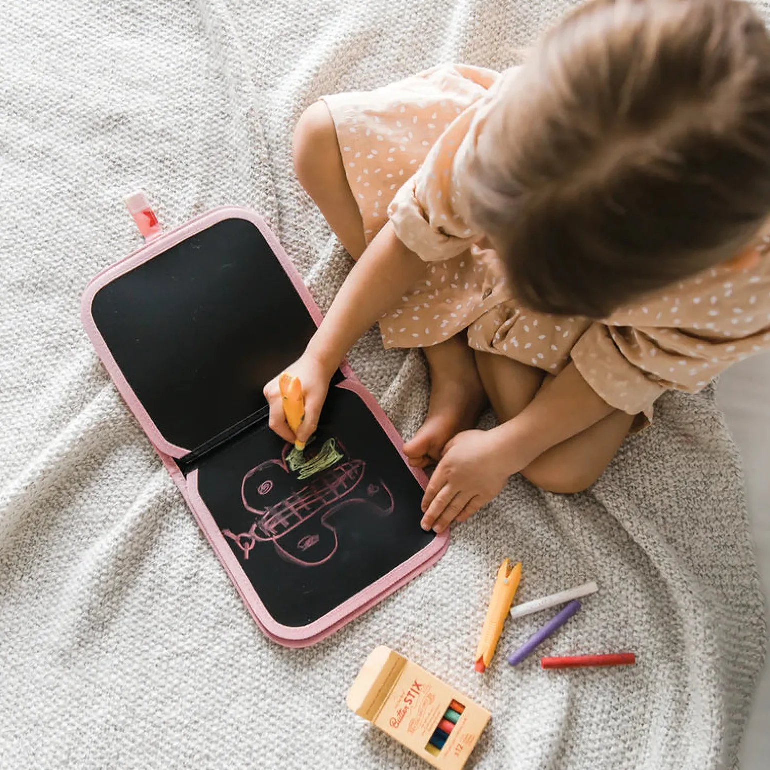 Jaq Jaq Bird Erasable Book - Unicorn
