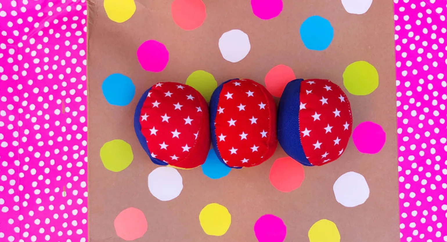 Juggling Balls - Blue Red And Yellow With Stars