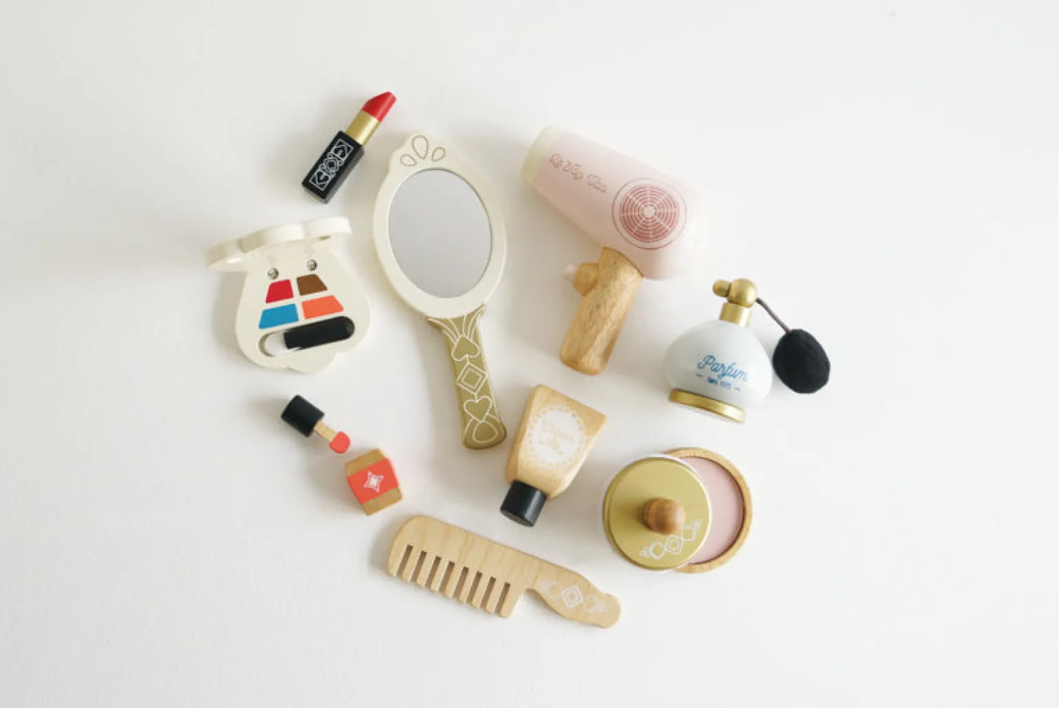 Le Toy Van - Wooden Star Beauty Bag