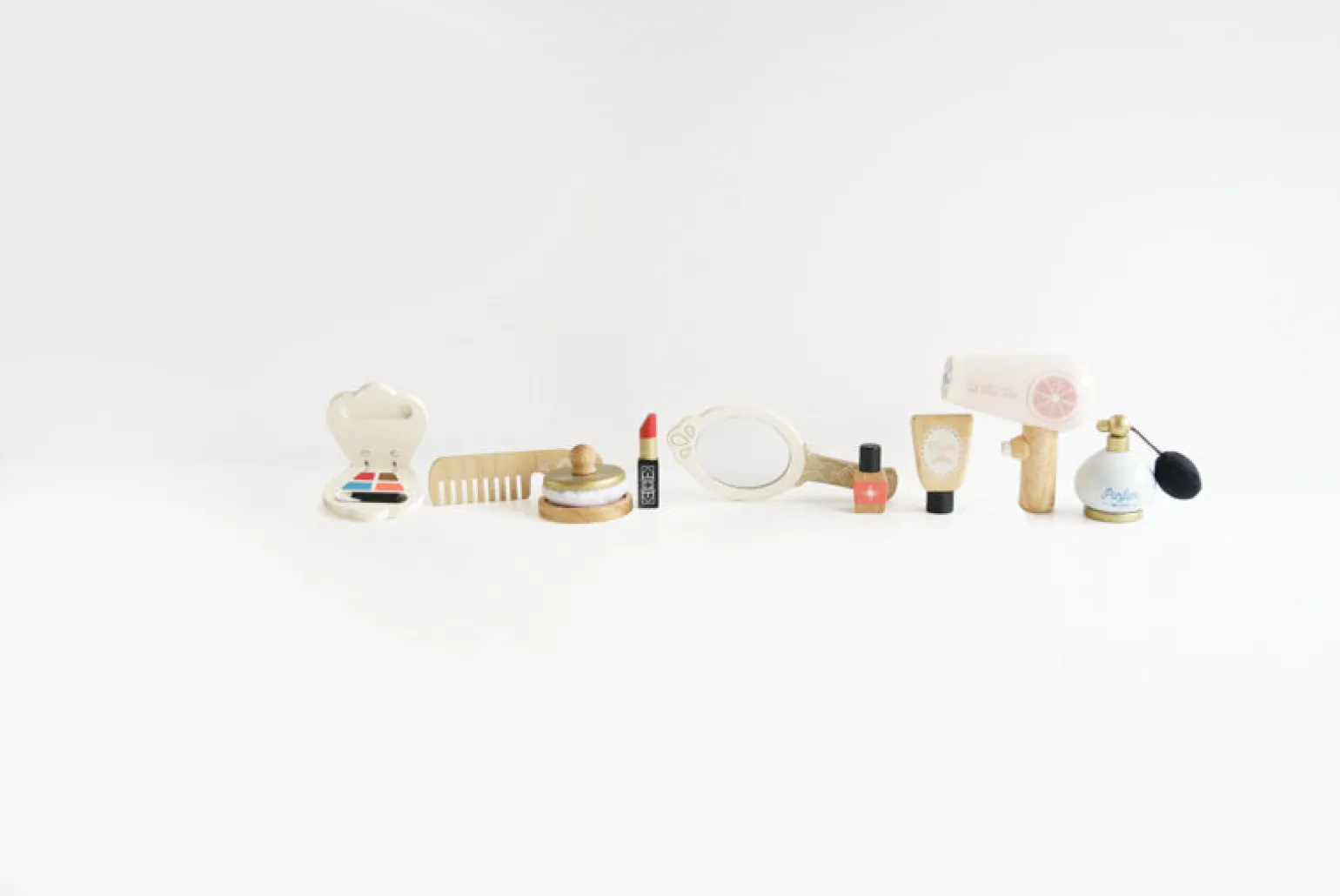 Le Toy Van - Wooden Star Beauty Bag