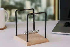 Newton Cradle