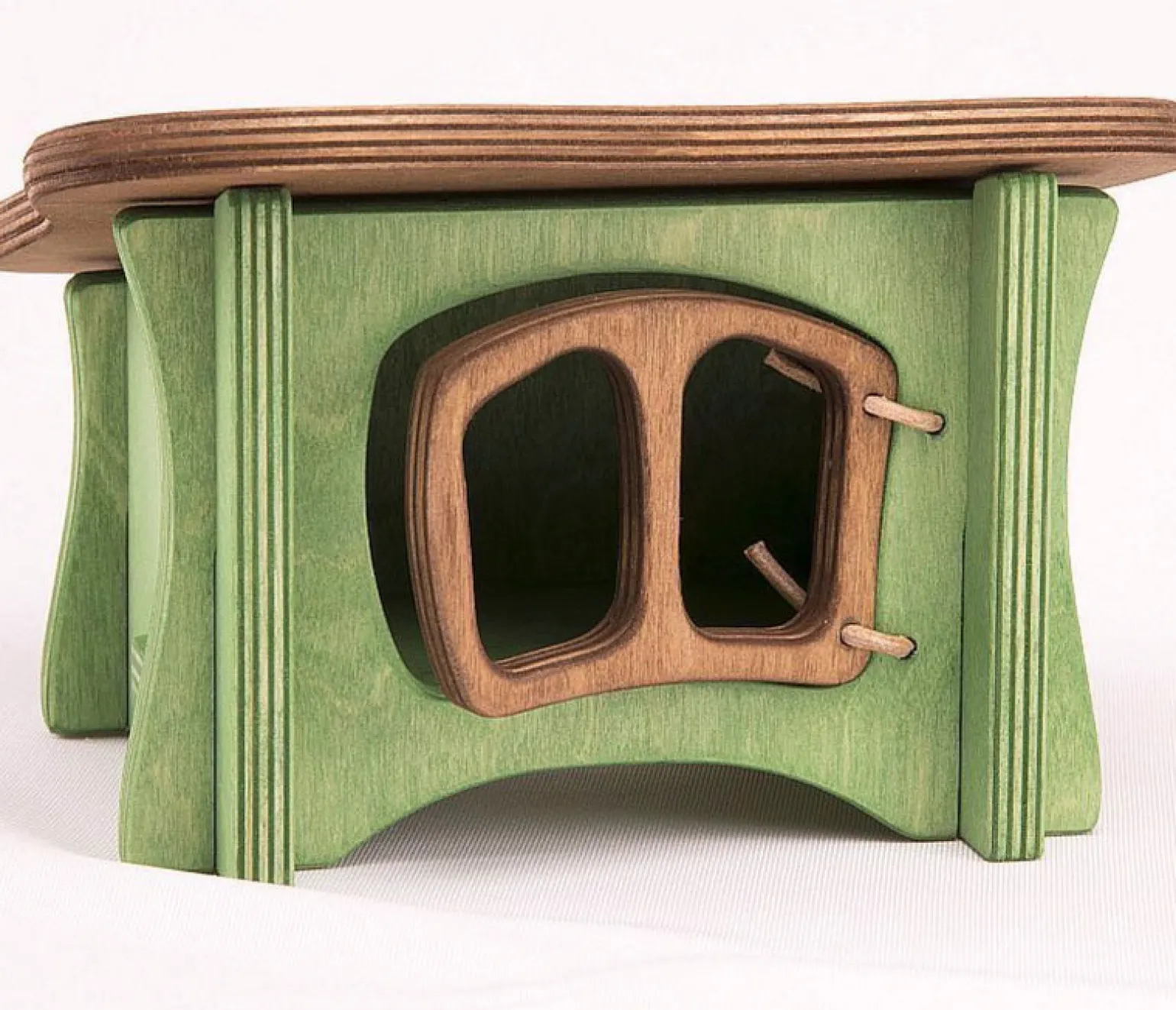 Ostheimer - Rabbit/Geese Hutch