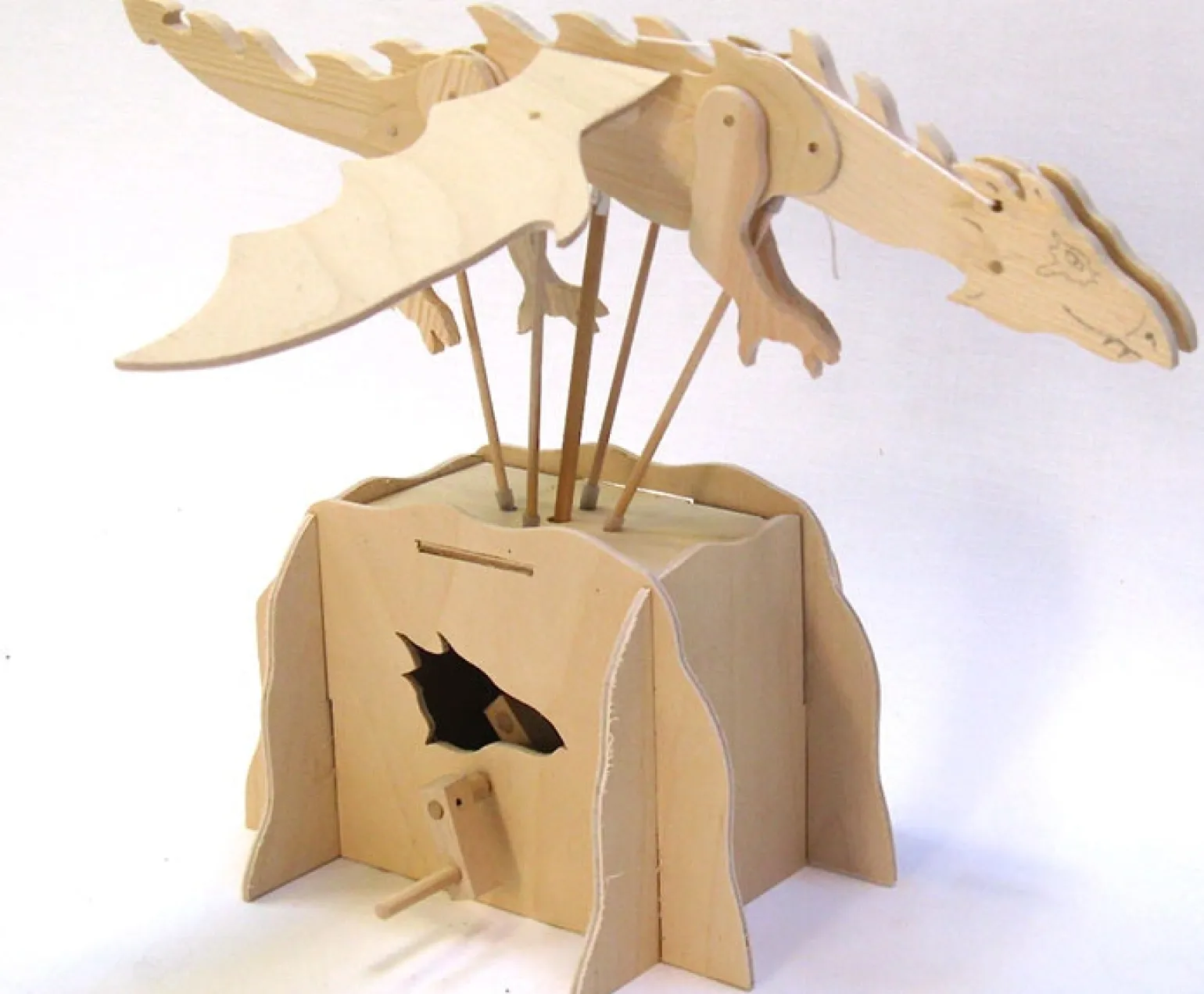 Pathfinder - Flying Automaton Wooden Dragon