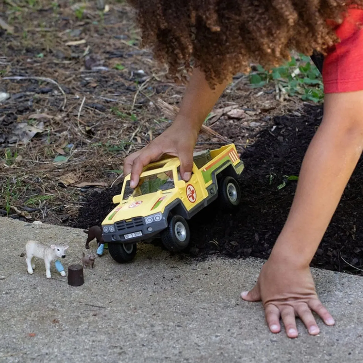 Schleich - Veterinarian Visit At Farm