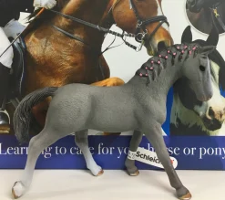 Schleich Horse - Trakehner Mare