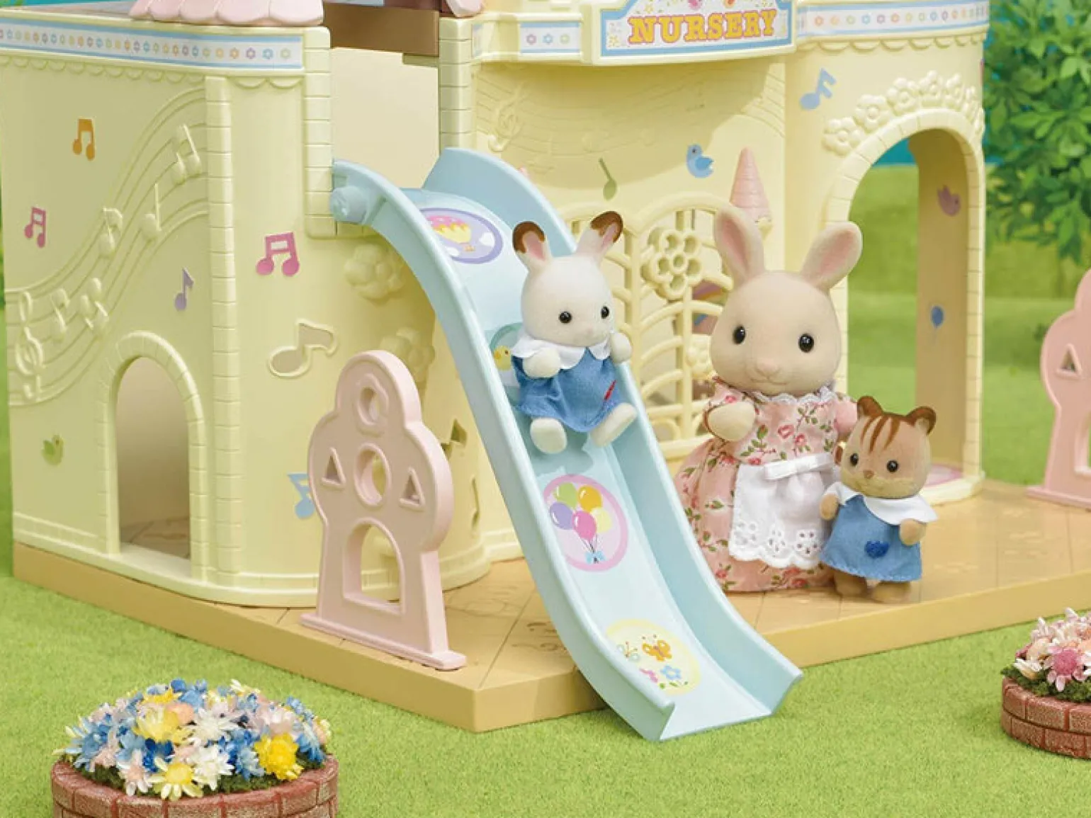 Sylvanian Families Baby Castle Nursery
